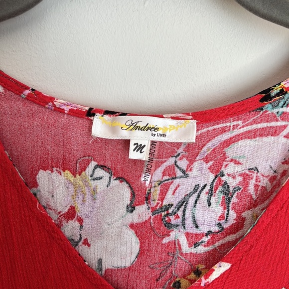 Andrée by unit red flowered shirt size medium - Picture 4 of 5